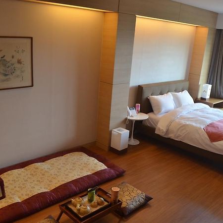 Lake Hills Bugok Resort Changnyeong Ngoại thất bức ảnh