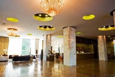 Lake Hills Bugok Resort Changnyeong Ngoại thất bức ảnh